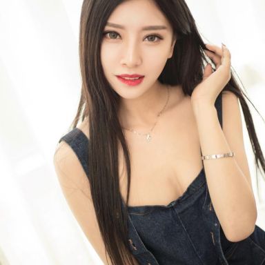 Toutiaogirls头条女神 2016-06-03 油画小学妹 COCO