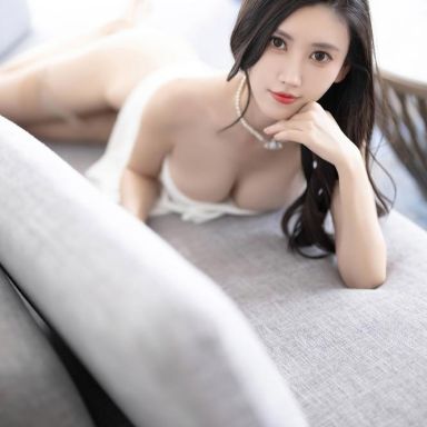 XIAOYU语画界 1154期 章芃芃