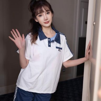 XiuRen秀人网 9979期 陆萱萱