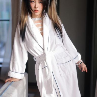 XiuRen秀人网 10394期 诺诺Hsu